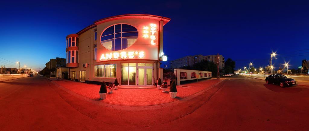 Hotel Andre'S 크라이오바 외부 사진